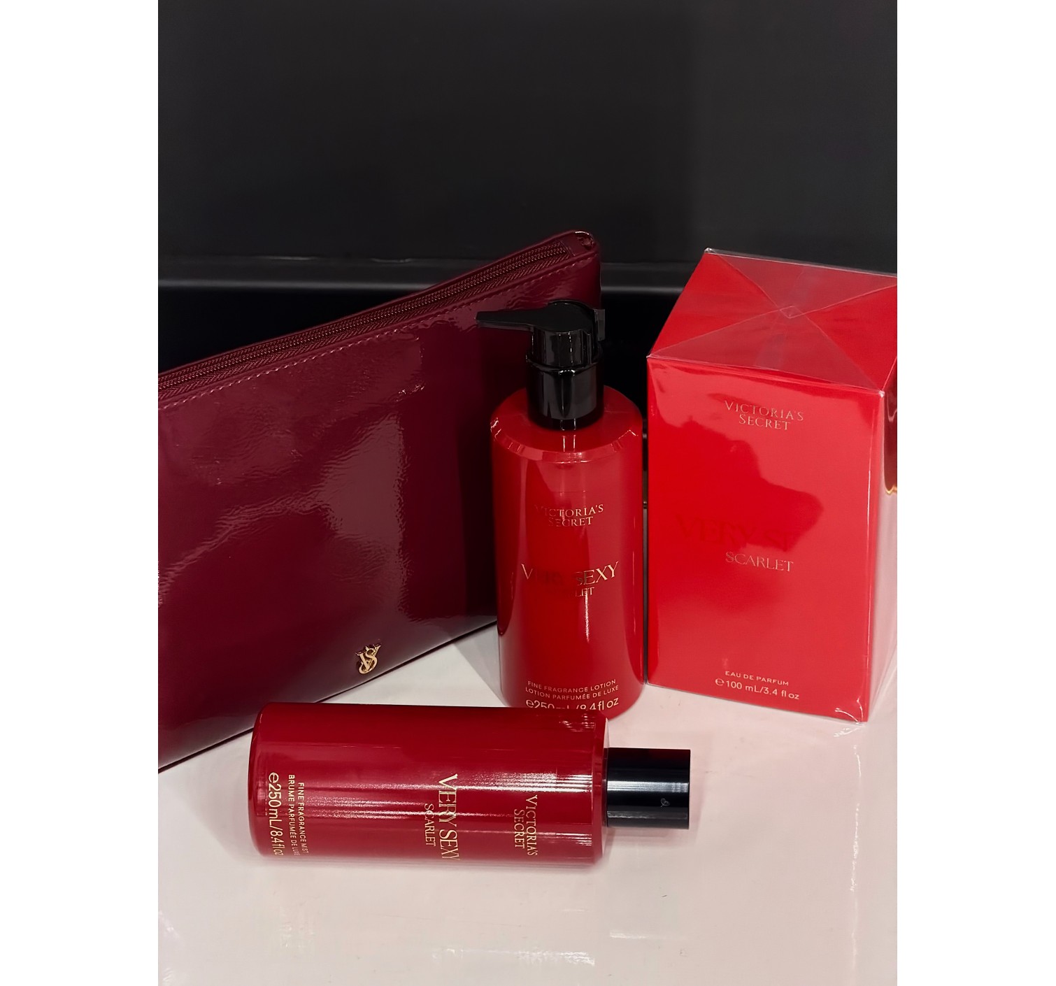 Набор с косметичкой Very Sexy Scarlet Set