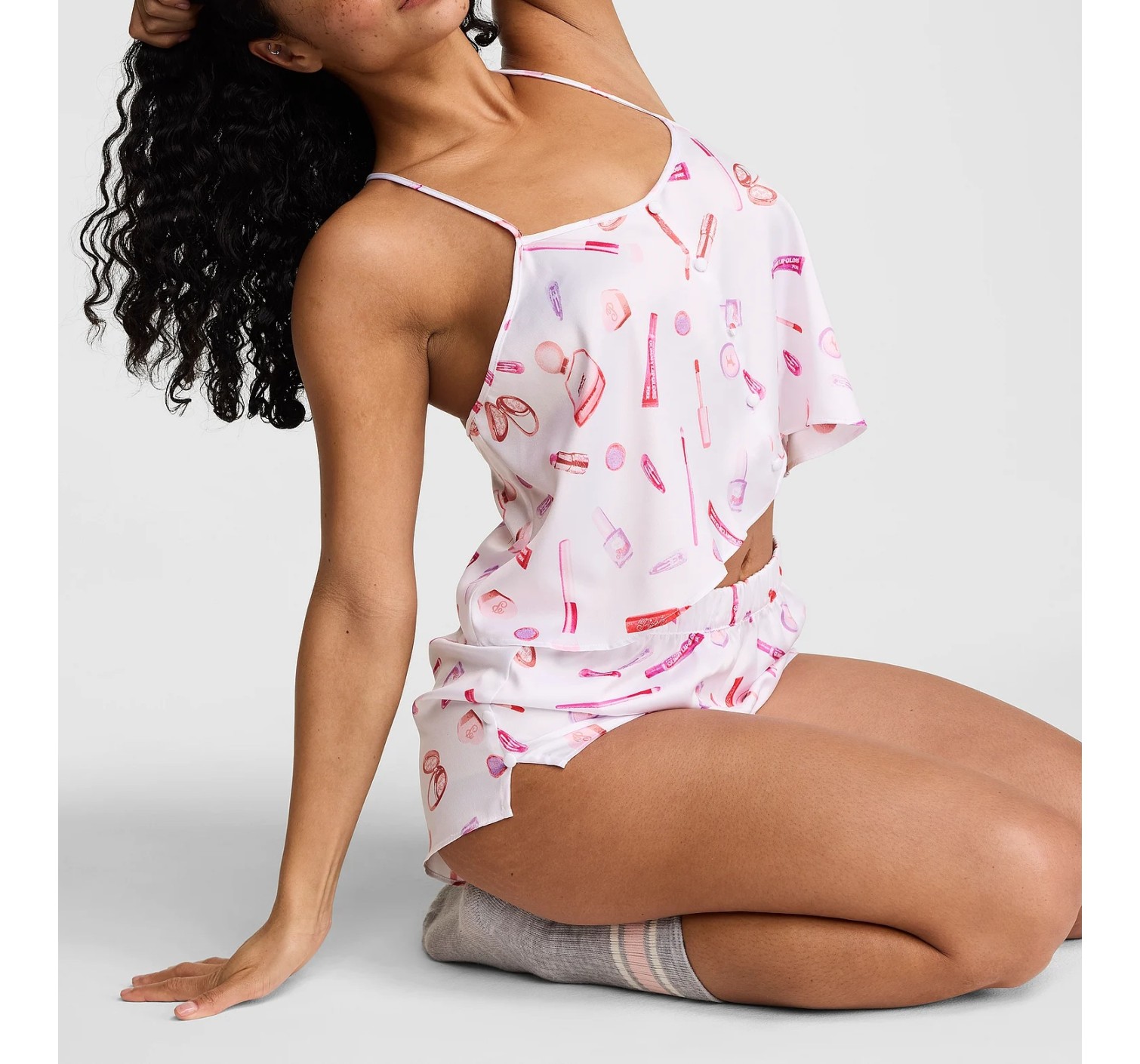 Піжама GRWPINK Satin Cami & Shorts Pajama Set White Makeup Print