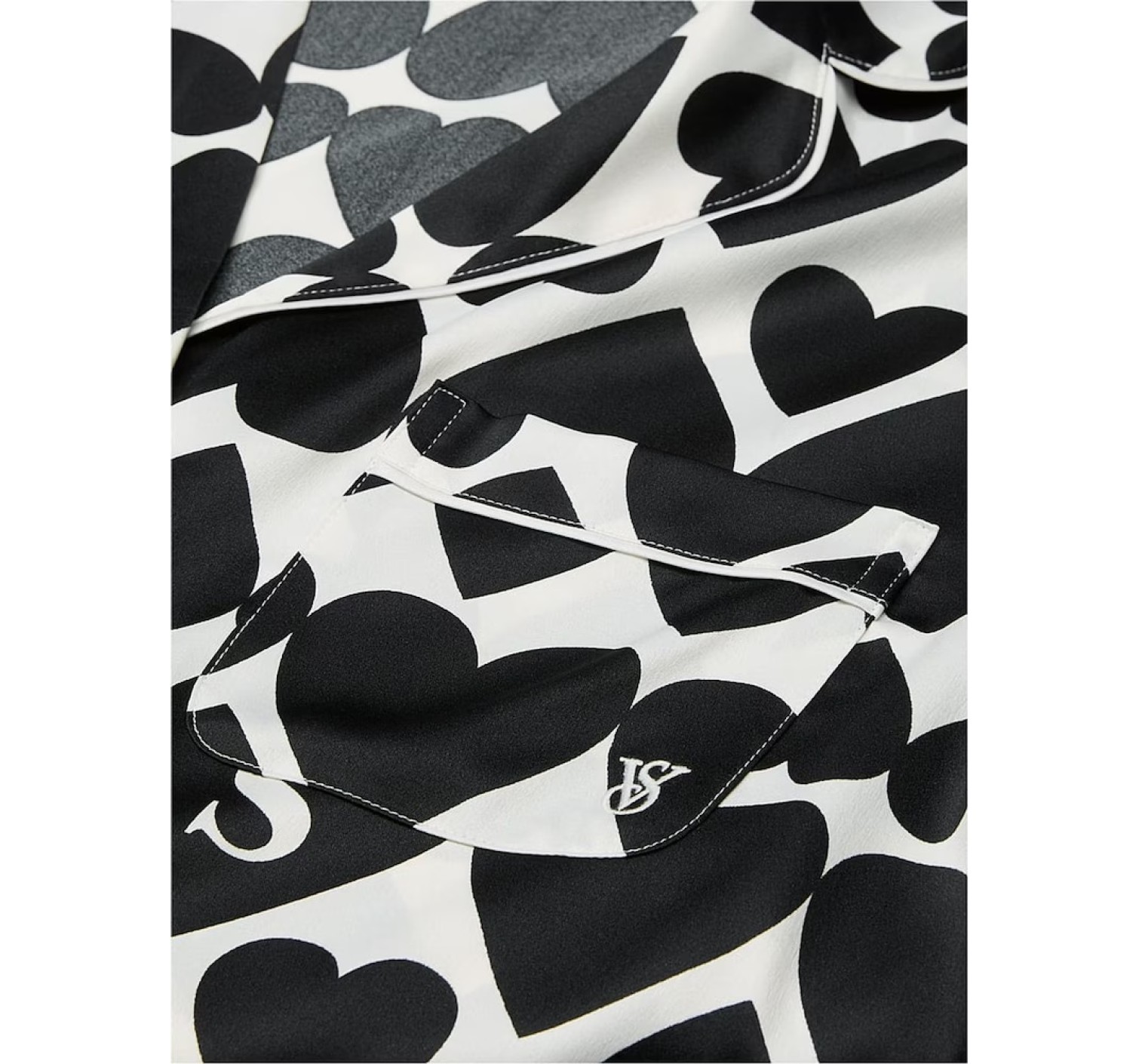 Піжама Satin Short Pyjama Set Coconut White & Black Hearts