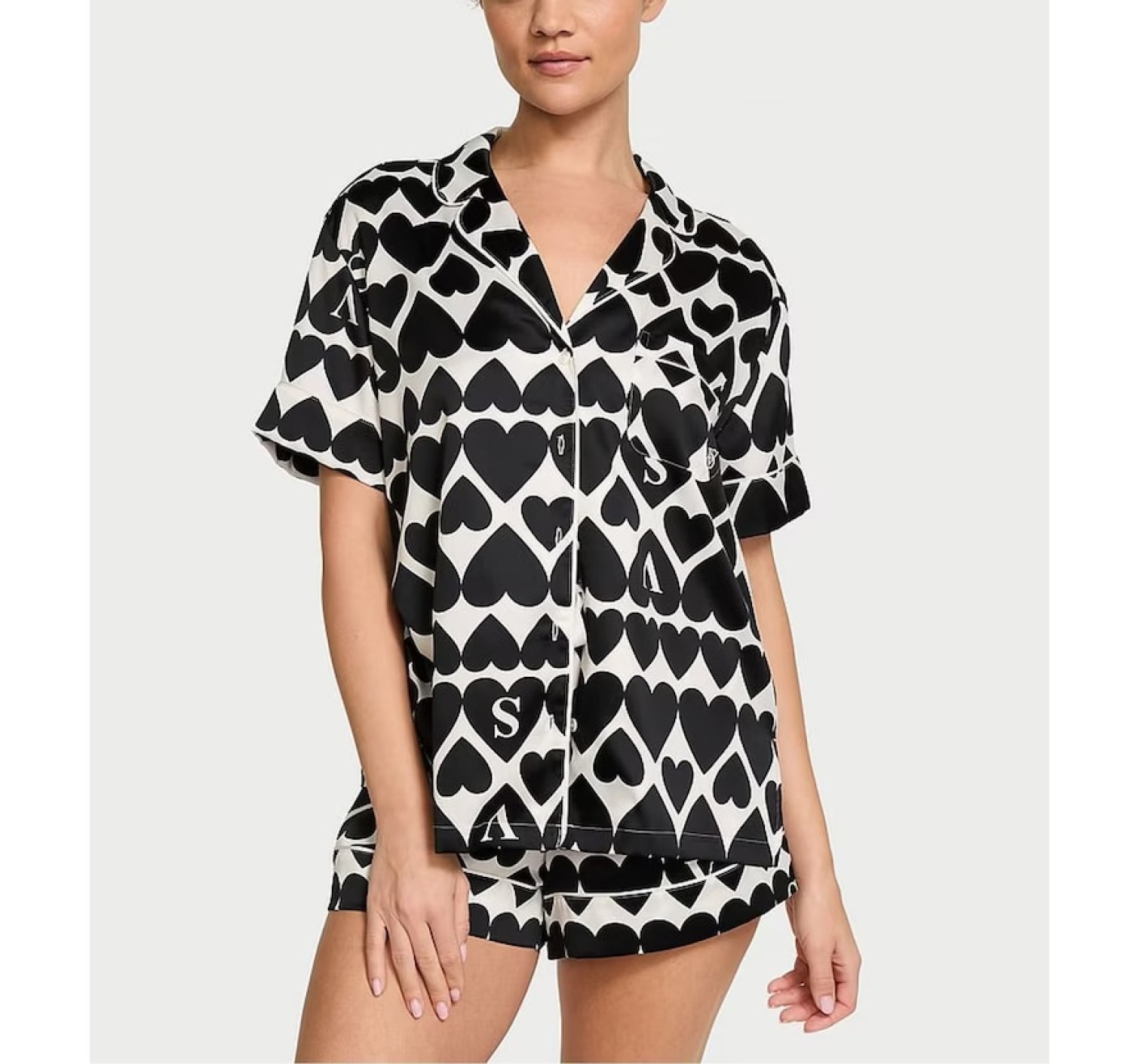 Піжама Satin Short Pyjama Set Coconut White & Black Hearts