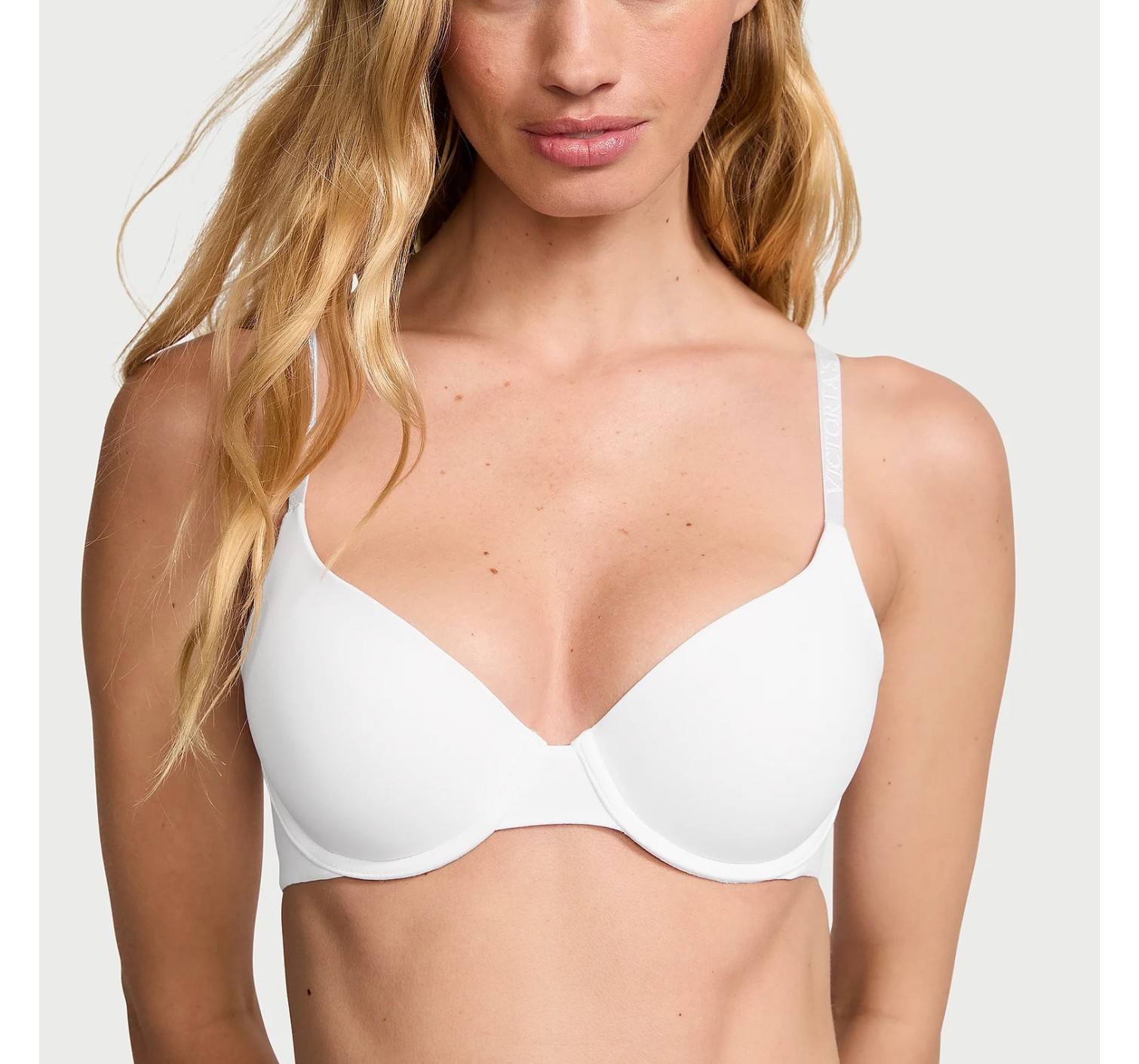 Бюстгальтер Lightly Lined Smooth Demi Bra White