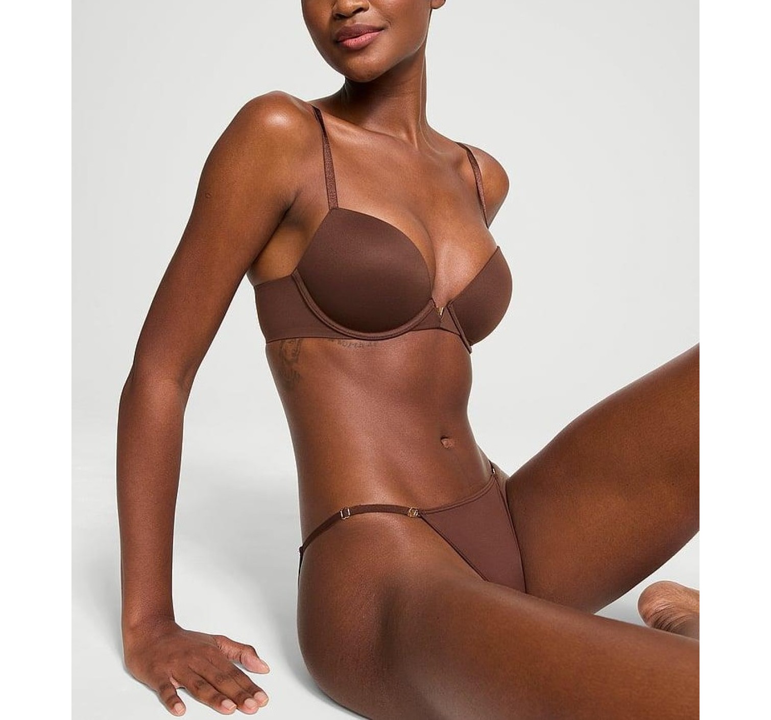 Трусики Smooth String Bikini Panty Ganache