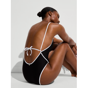 Купальник Archives Surf Scuba Scoop One-Piece Swimsuit Black