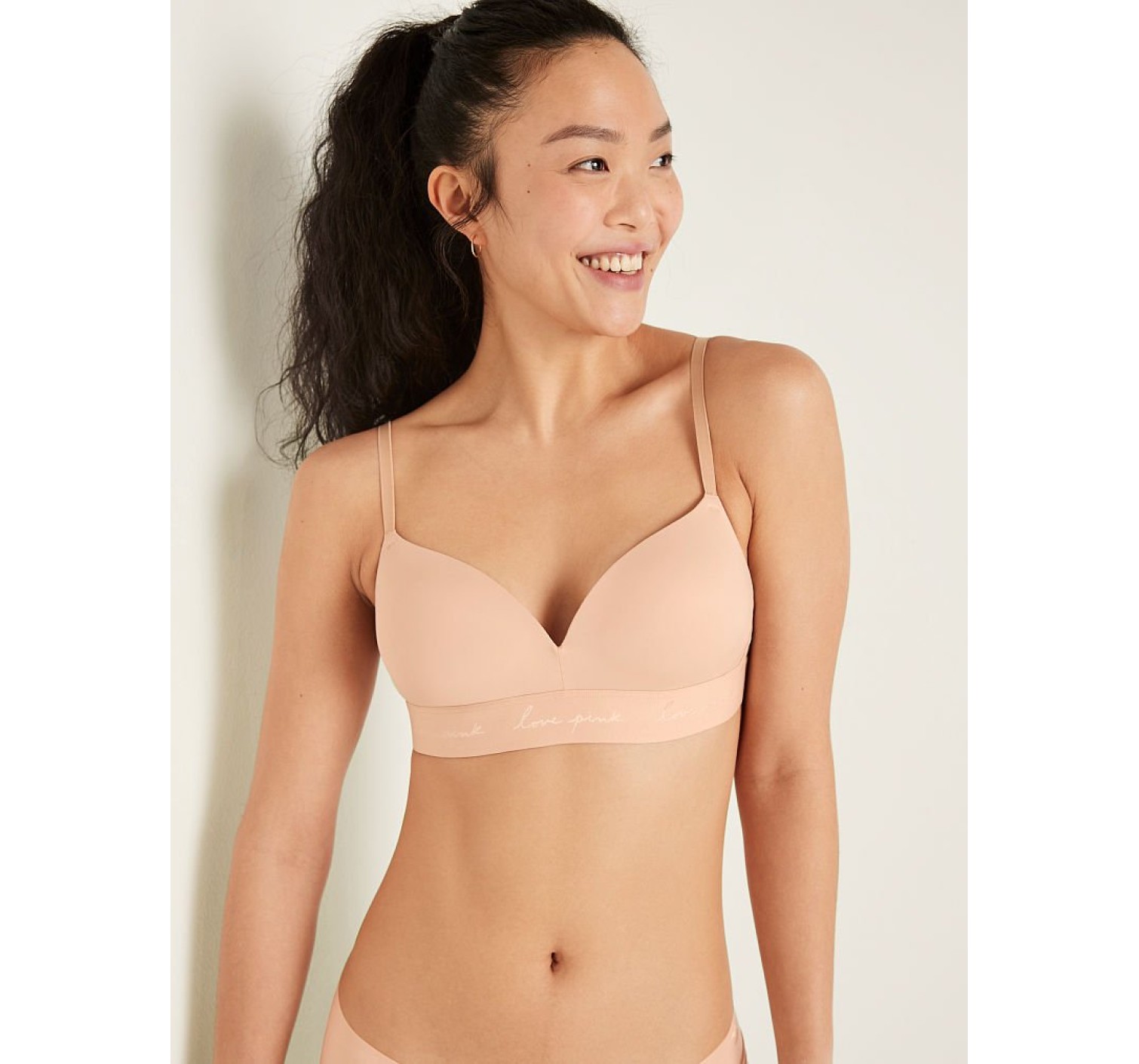 Бюстгальтер WEAR EVERYWHERE WIRELESS PUSH-UP BRA BEIGE