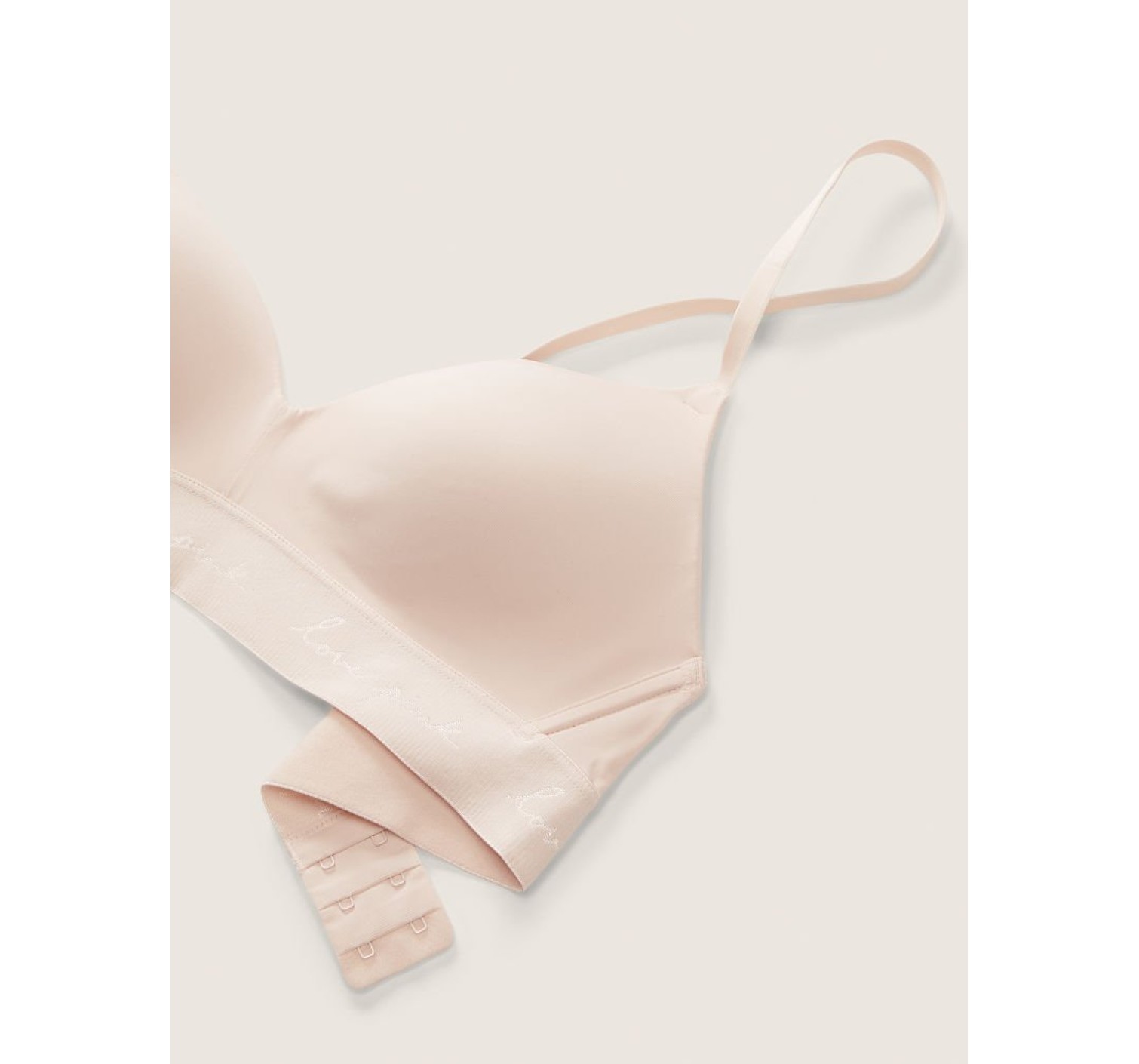 Бюстгальтер NEW! WEAR EVERYWHERE WIRELESS LIGHLTY LINED