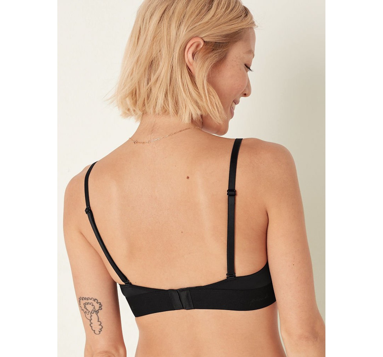 Бюстгальтер WEAR EVERYWHERE WIRELESS PUSH-UP BRA
