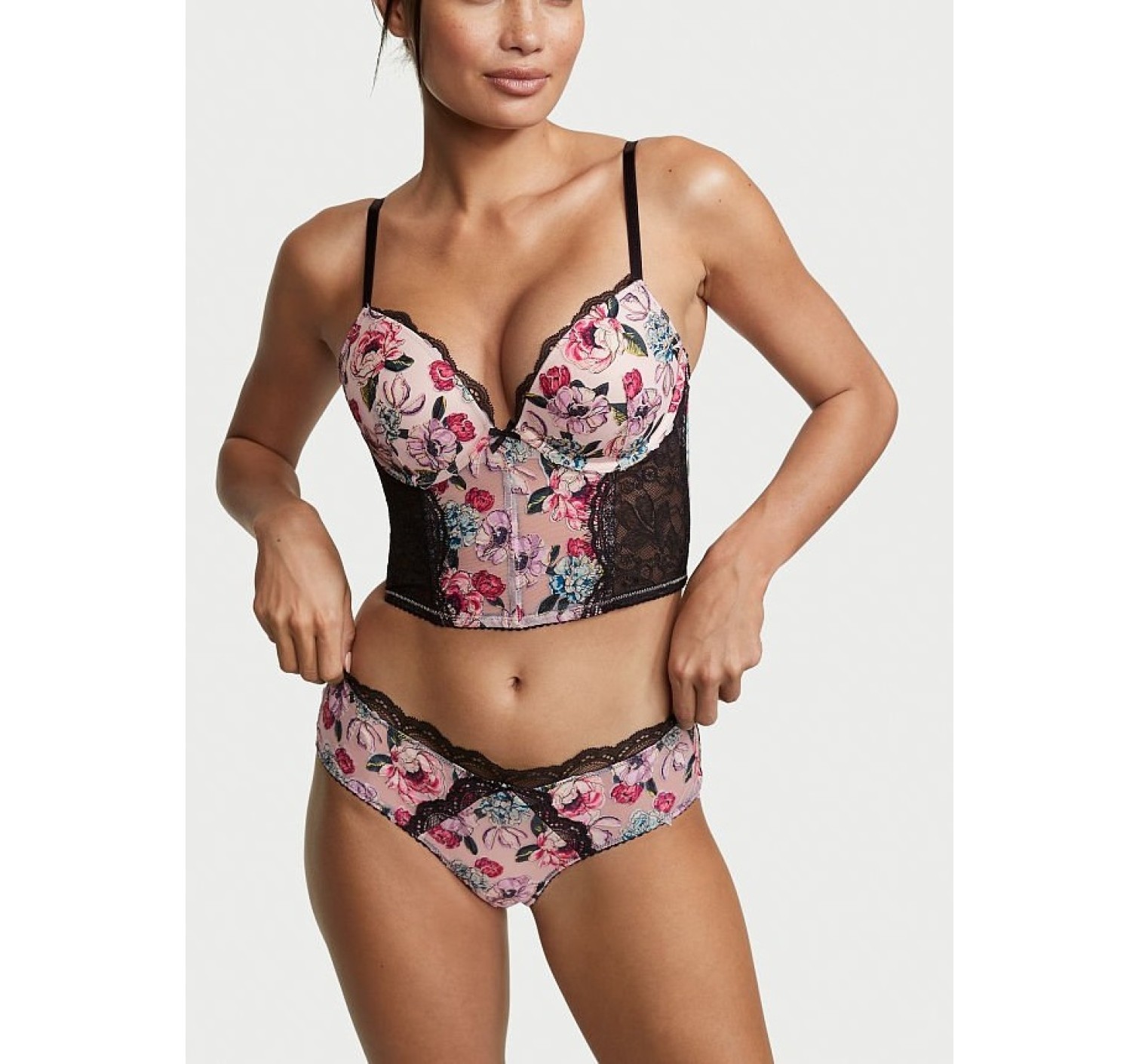 Бюстгалтер  Victoria’s Secret VERY SEXY Purest Pink Floral Push-Up Bra Top