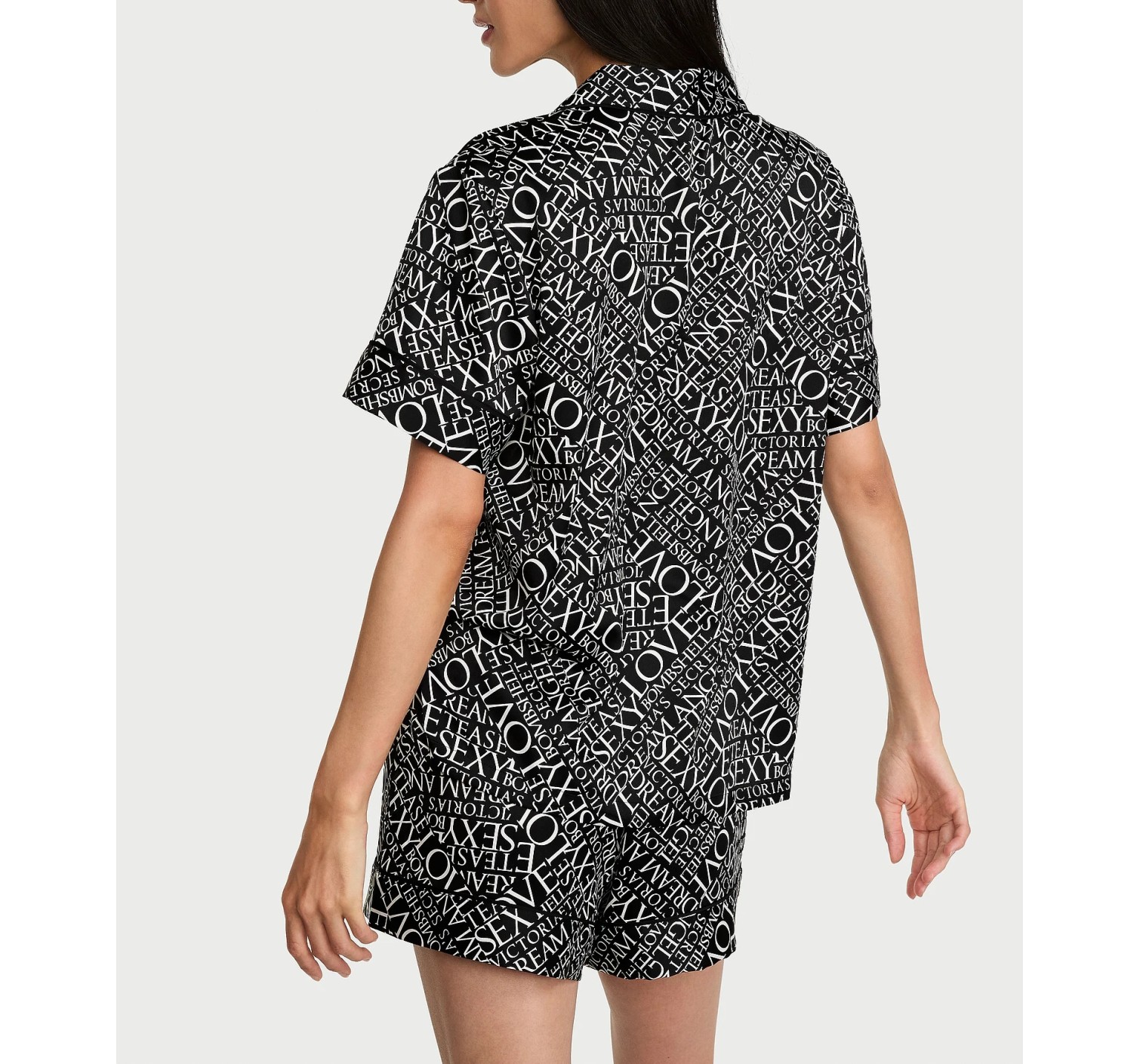Піжама Signature Satin Short Pajama Set Black & White Newspaper