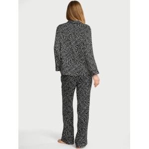 Пижама Signature Satin Long Pajama Set Black & White Newspaper