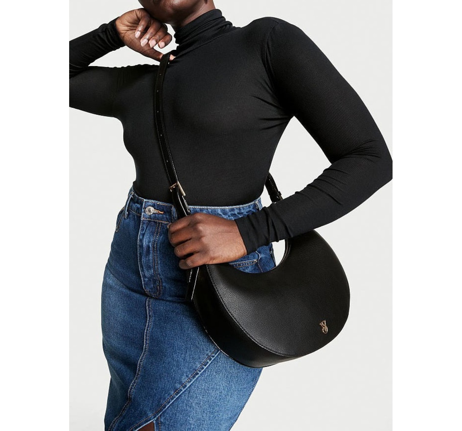Сумка Crescent Curve Shoulder Bag Black