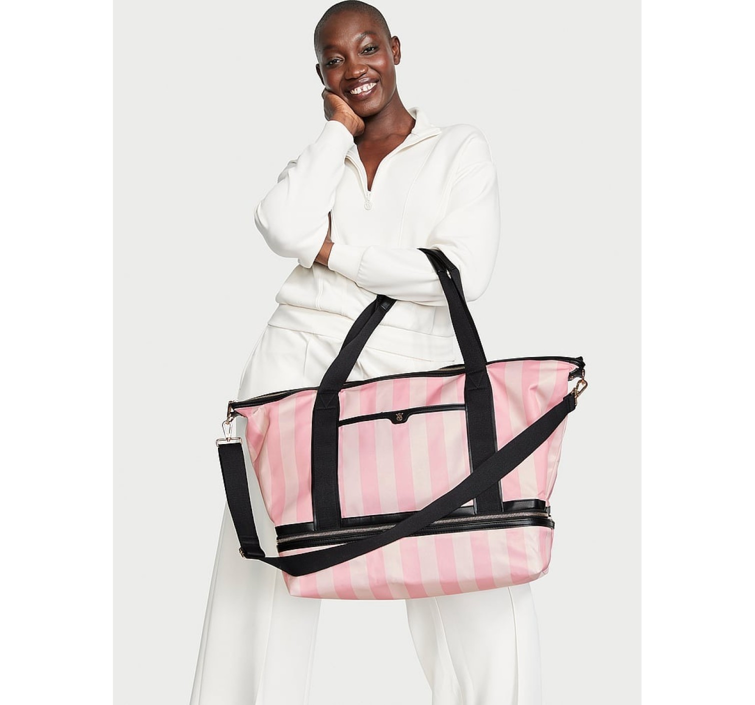 Сумка Victoria's Secret The VS Getaway Overnight Bag Signature Stripe
