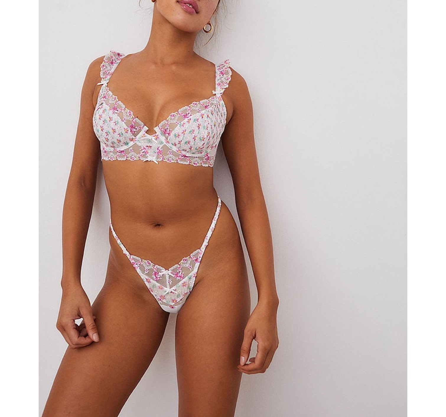 Комплект VS For LOVE & LEMONS Blooms Underwire Bra Set