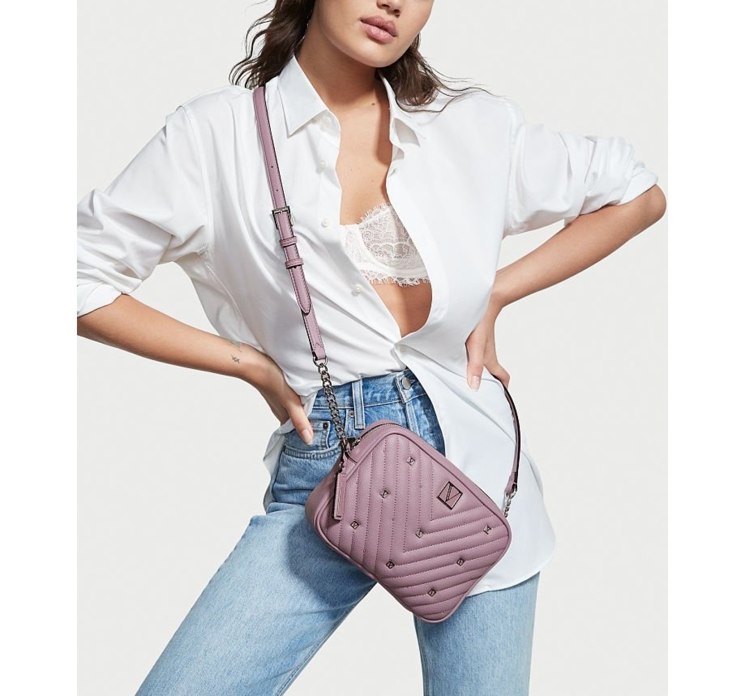 Сумка Виктория Сикрет The Victoria Top Zip crossbody Lavender