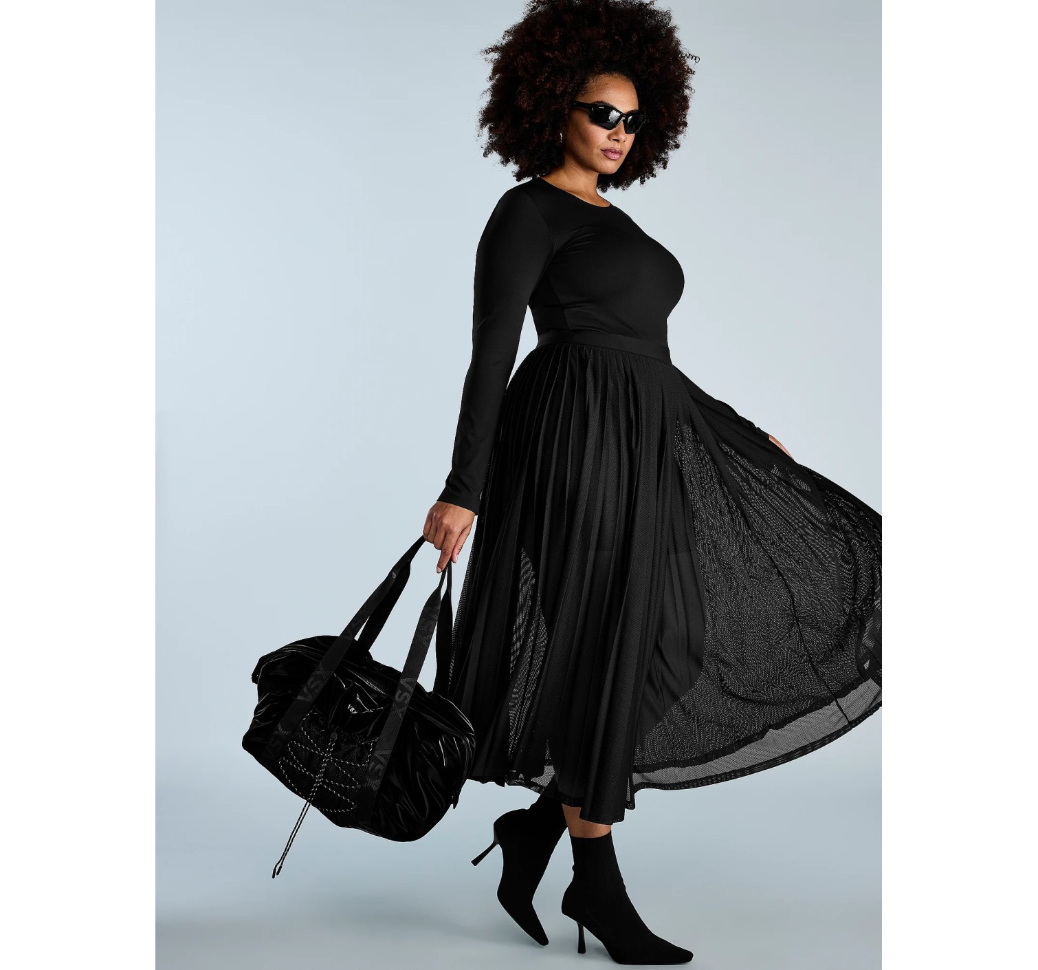 Спортивная сумка Victoria's Secret VSX Sport Duffle Bag