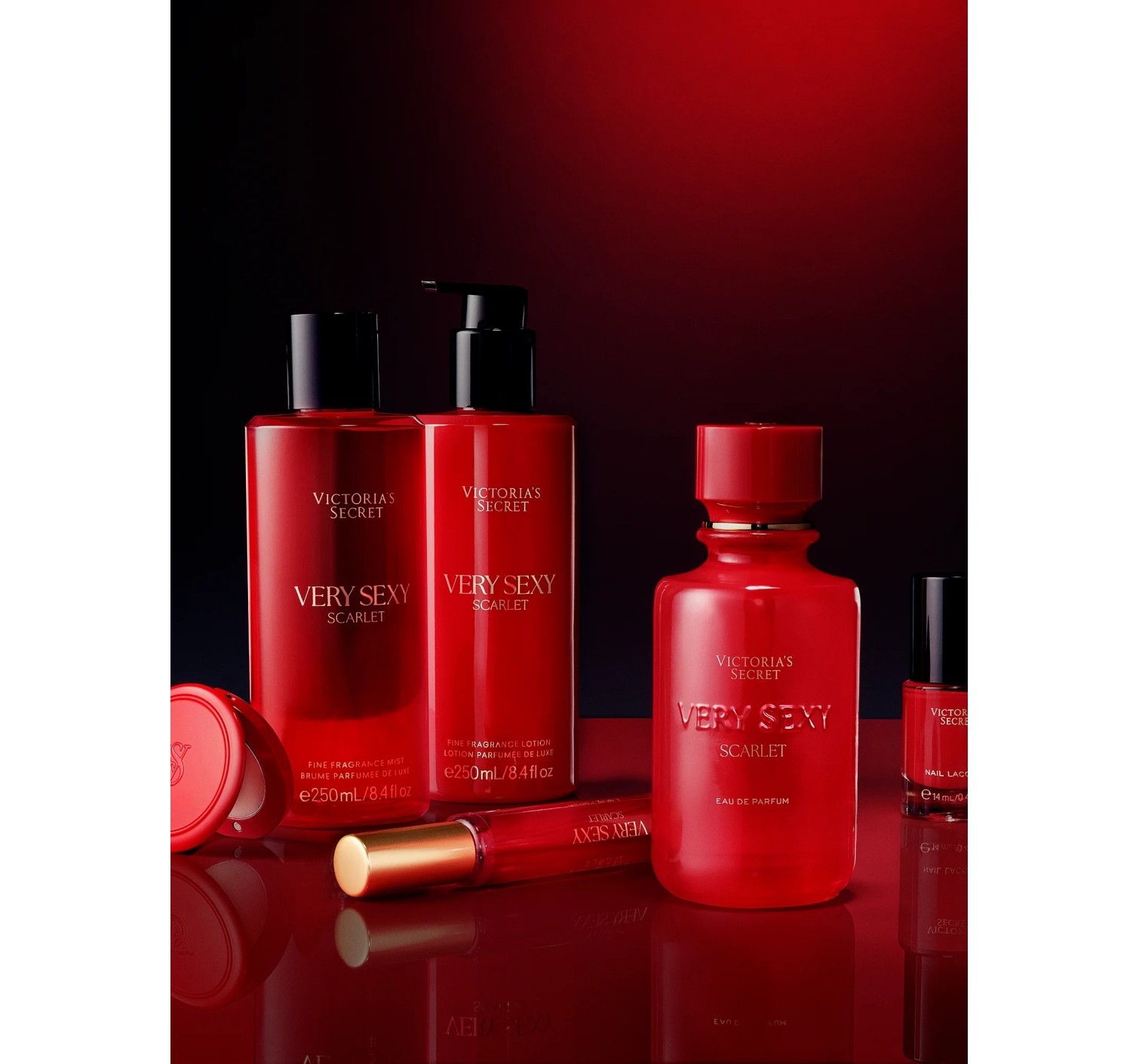 Парфумований спрей VERY SEXY Scarlet Fragrance Mist