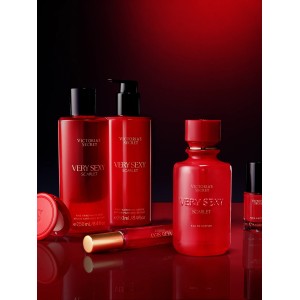 Парфумований спрей VERY SEXY Scarlet Fragrance Mist