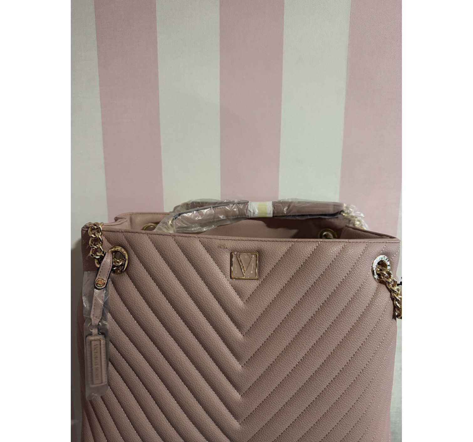 Стильна сумка Victoria Secret The Victoria Shoulder Tote Orchid Blush
