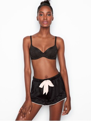 Сатиновые шортики Victoria’s Secret с бантиком