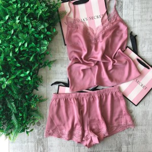Сатиновая пижама Victoria’s Secret satin Pj Set dusk pink