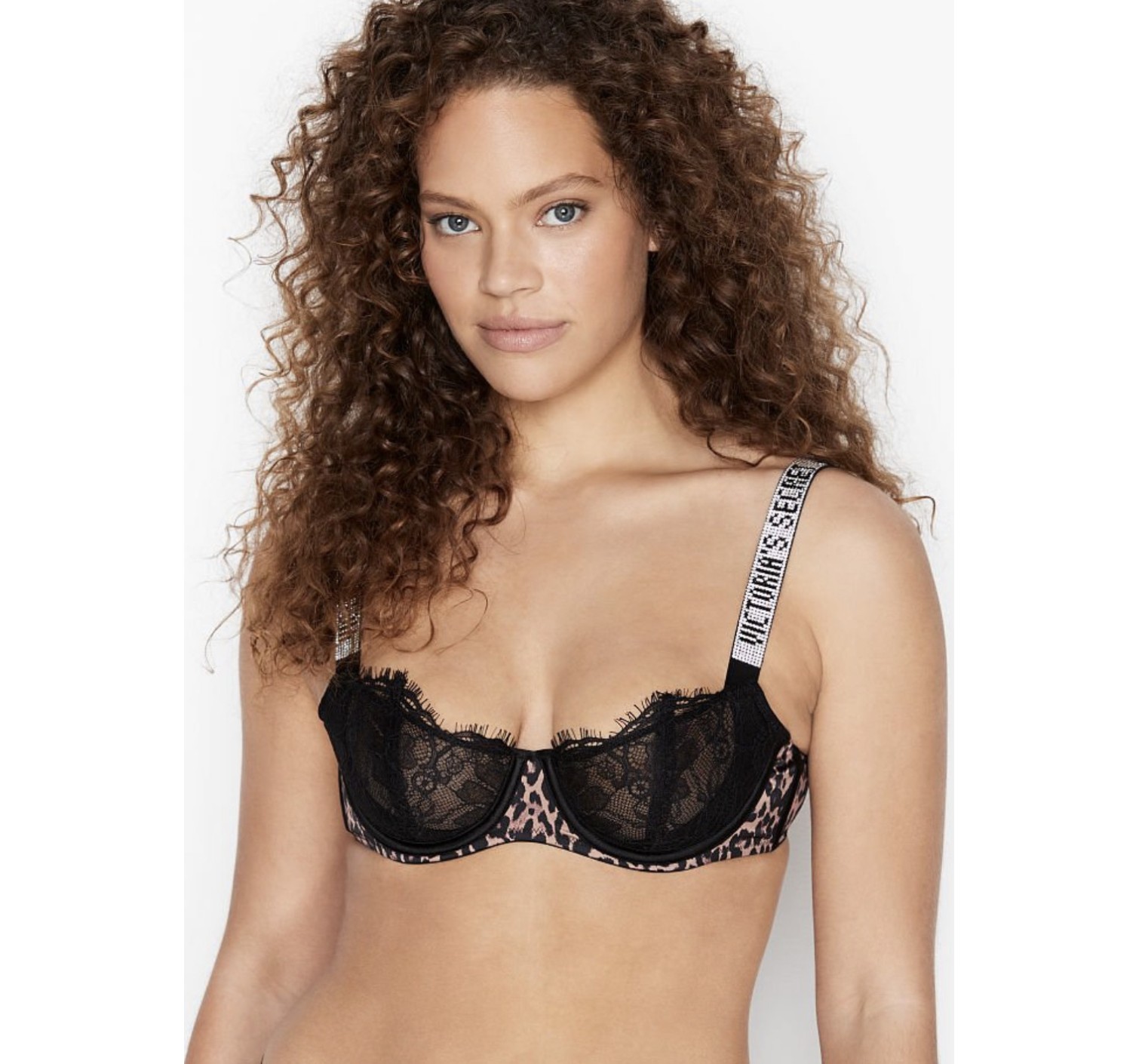 Черный комплект белья Виктория Сикрет Unlined Lace Shine Strap Balconette Bra set