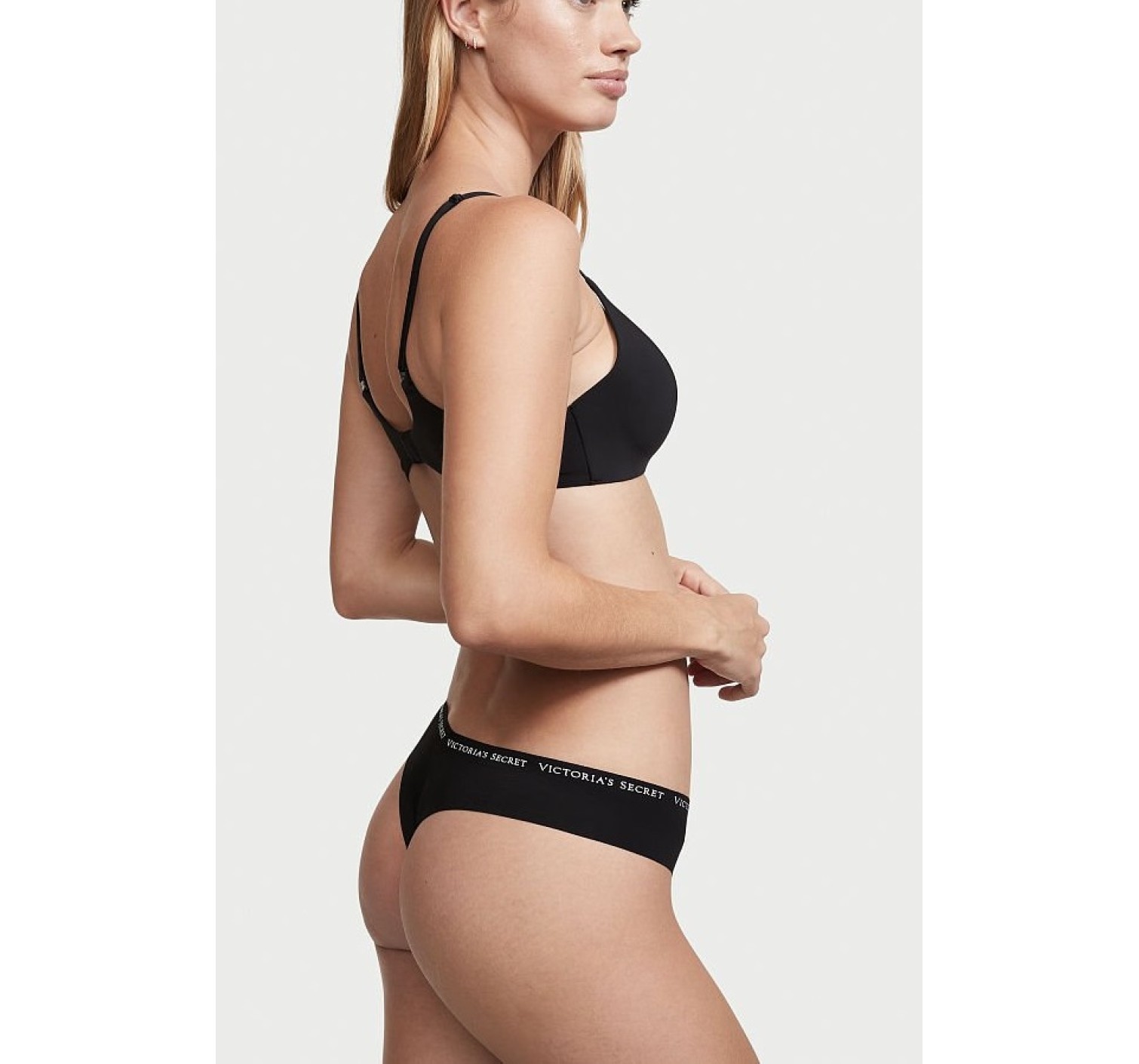 Трусики SEXY ILLUSIONS BY VICTORIA'S SECRET No-show Thong Panty