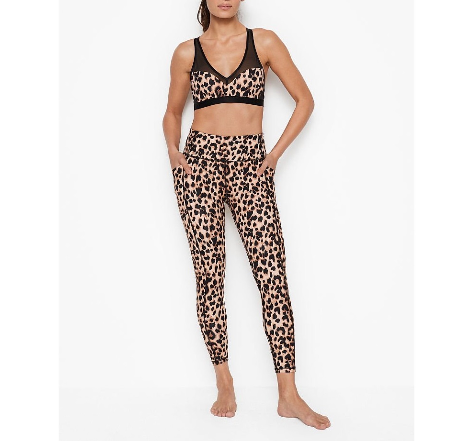 Топ VS Incredible Medium Support Bra Leopard