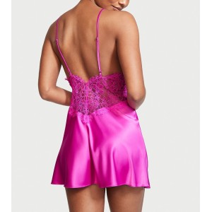 Пеньюар Very Sexy Magenta Lace Plunge Slip