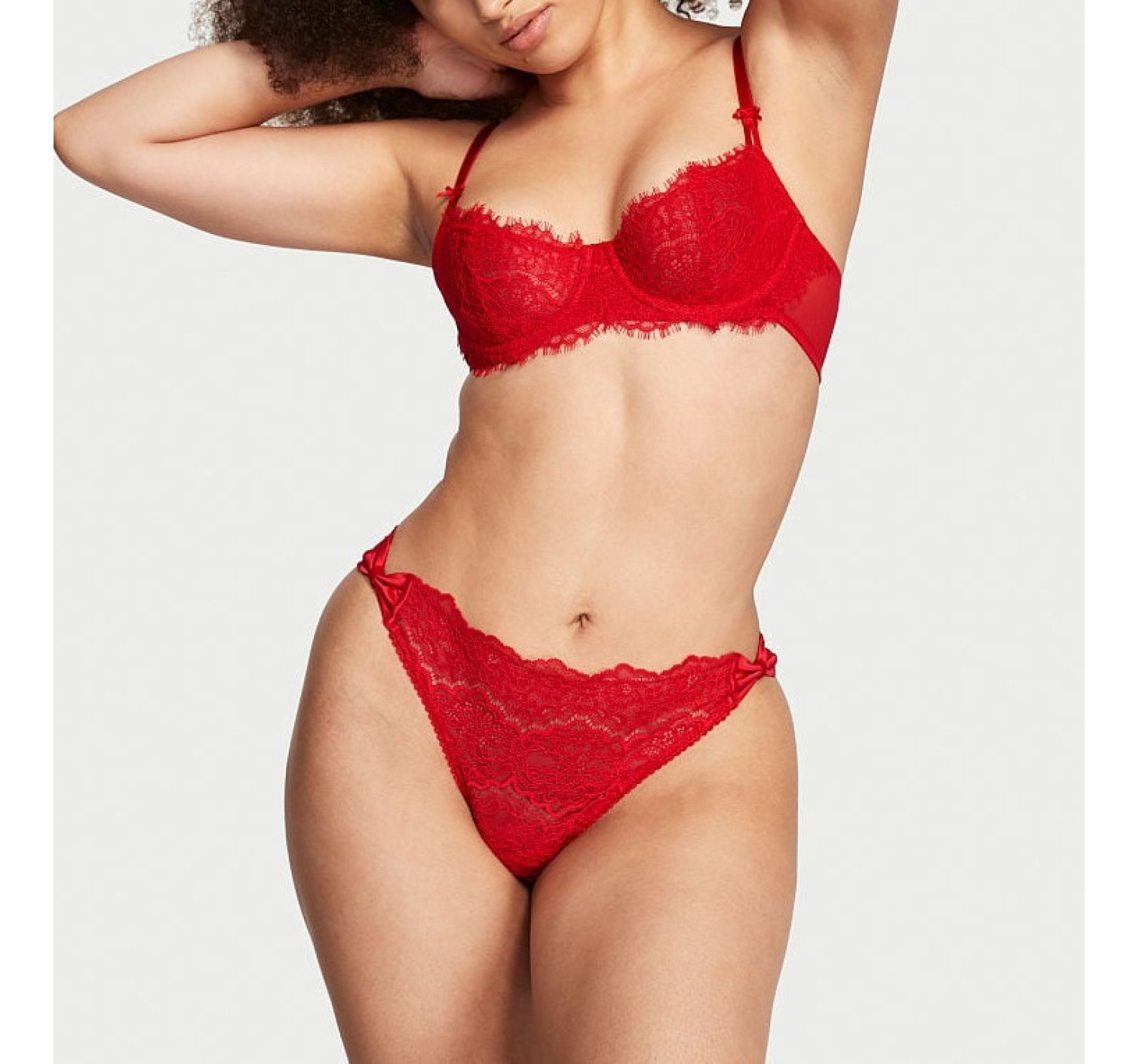 Трусики Lipstack Red Satin Bow Lace Thong Panty