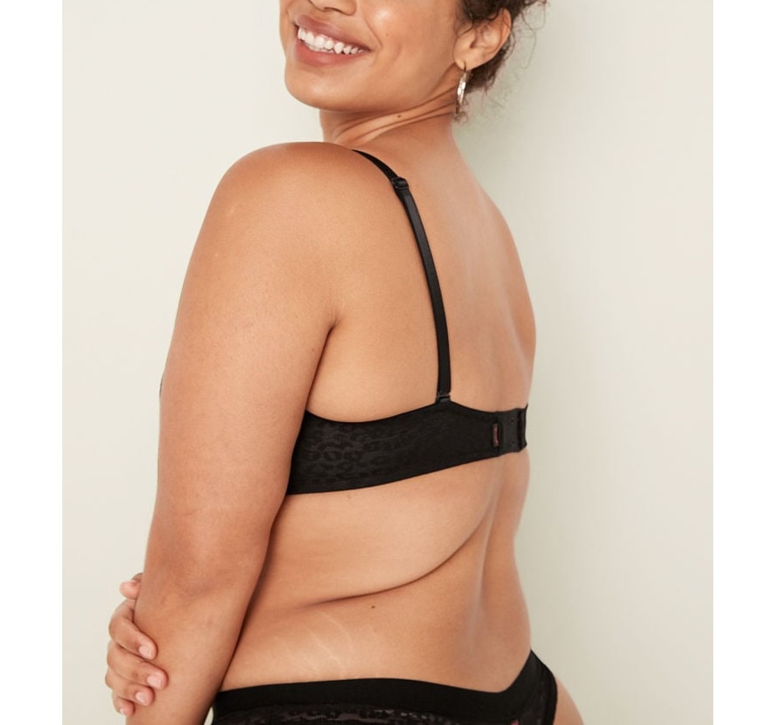 Бюстгальтер PINK super push up Black lace bra