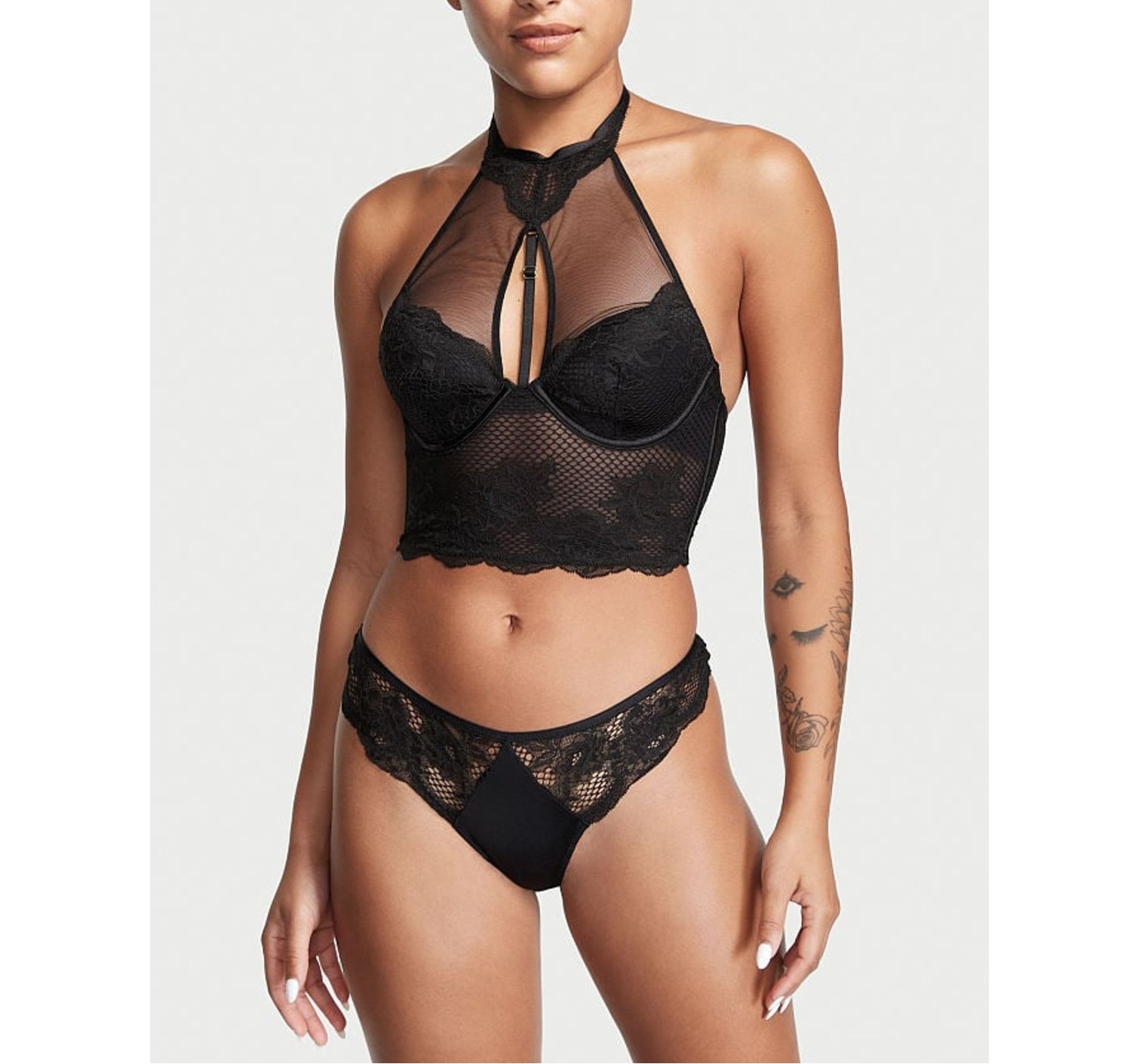 Трусики Strappy Black Lace Thong panty 