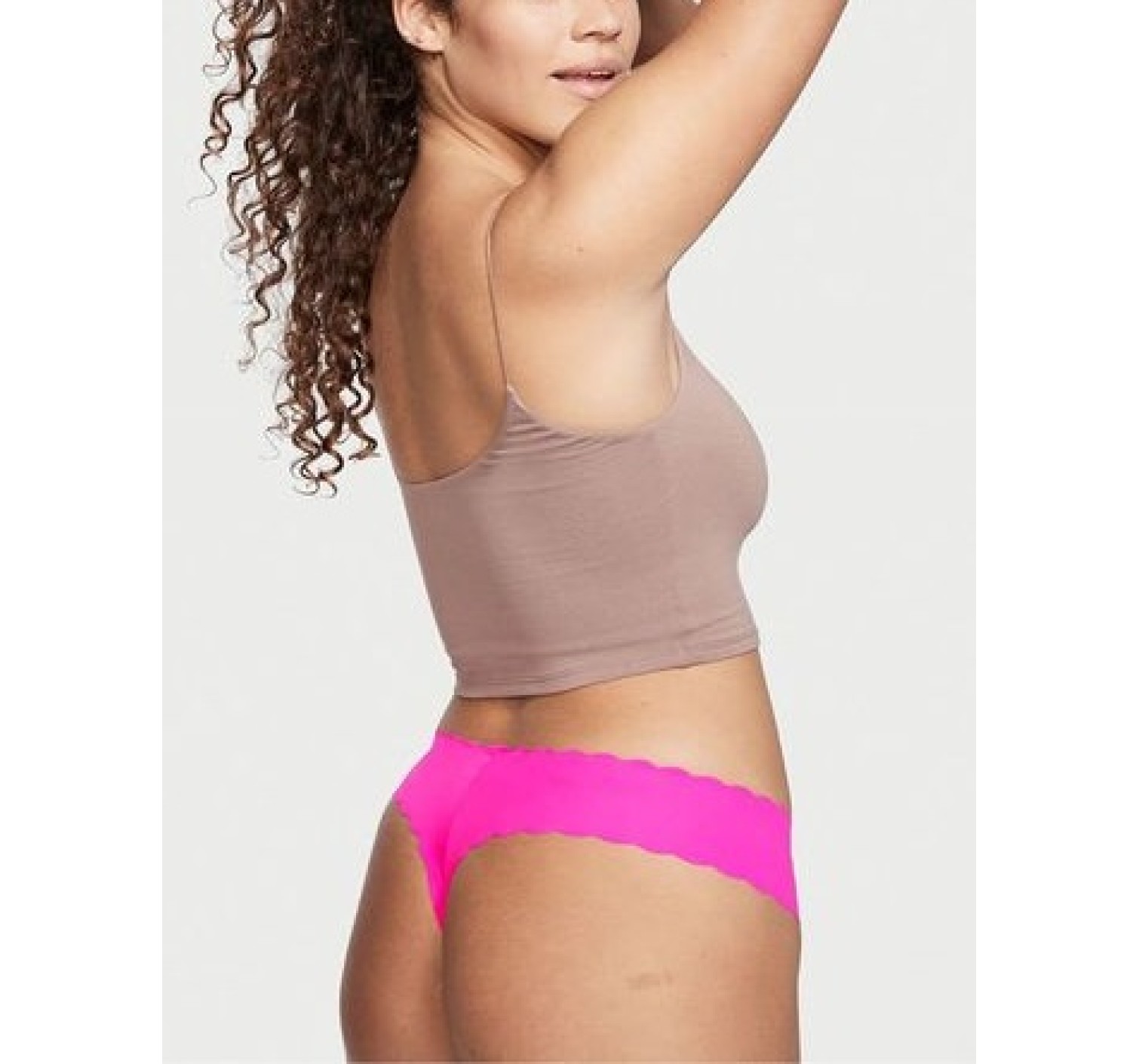Трусики Ruffle Fuchsia No Show Thong Panty