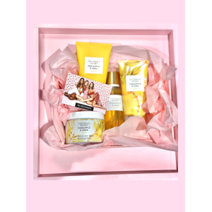 Подарунковий набір Natural Beauty set Pineapple & Shea GLOW