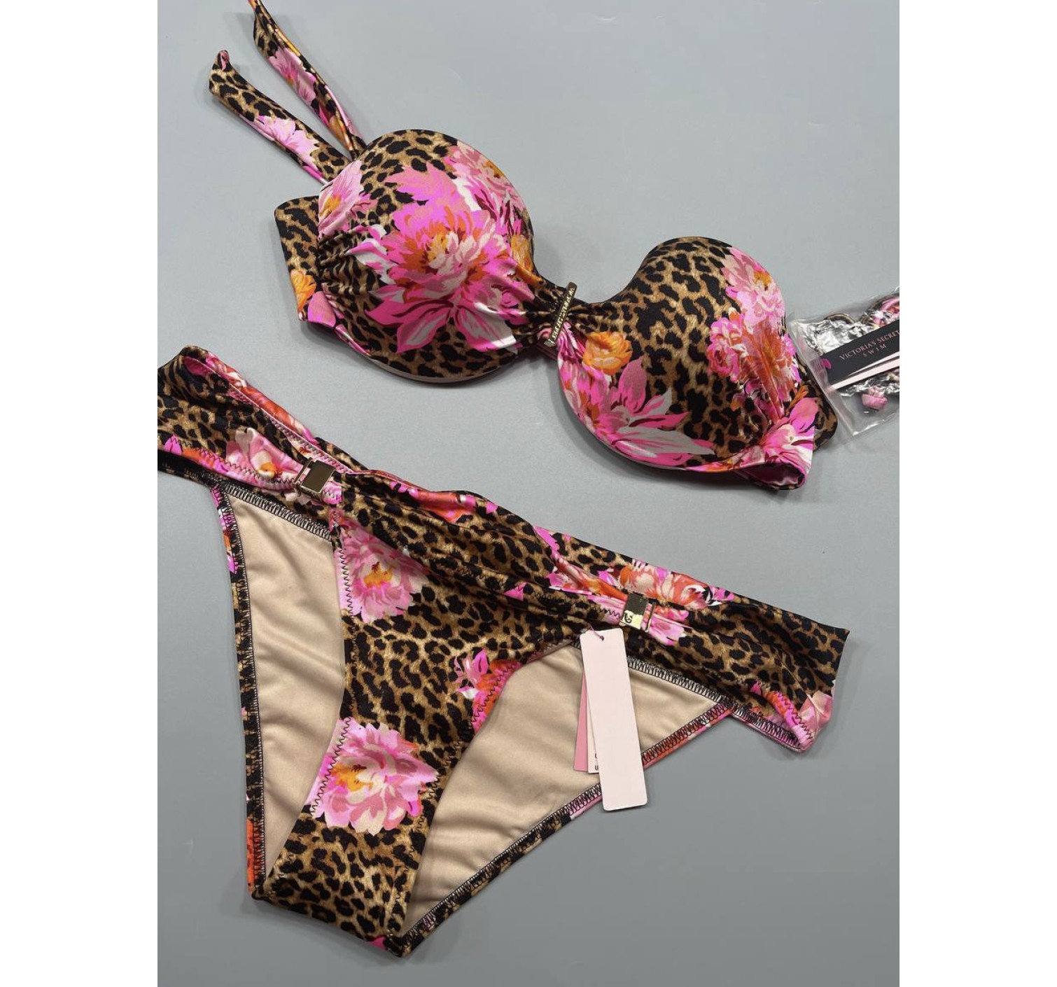 Купальник Виктория Сикрет c пушап Leopard print