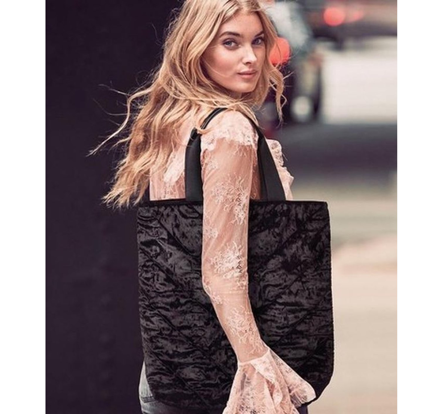 Вельветовая сумка Victoria's Secret Black Velvet Tote 