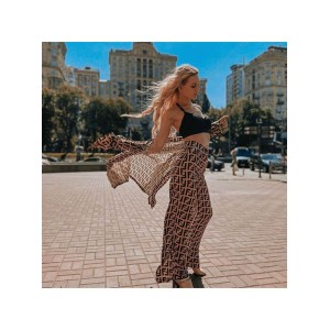 Cuteberry стильный костюм - принт Fendi