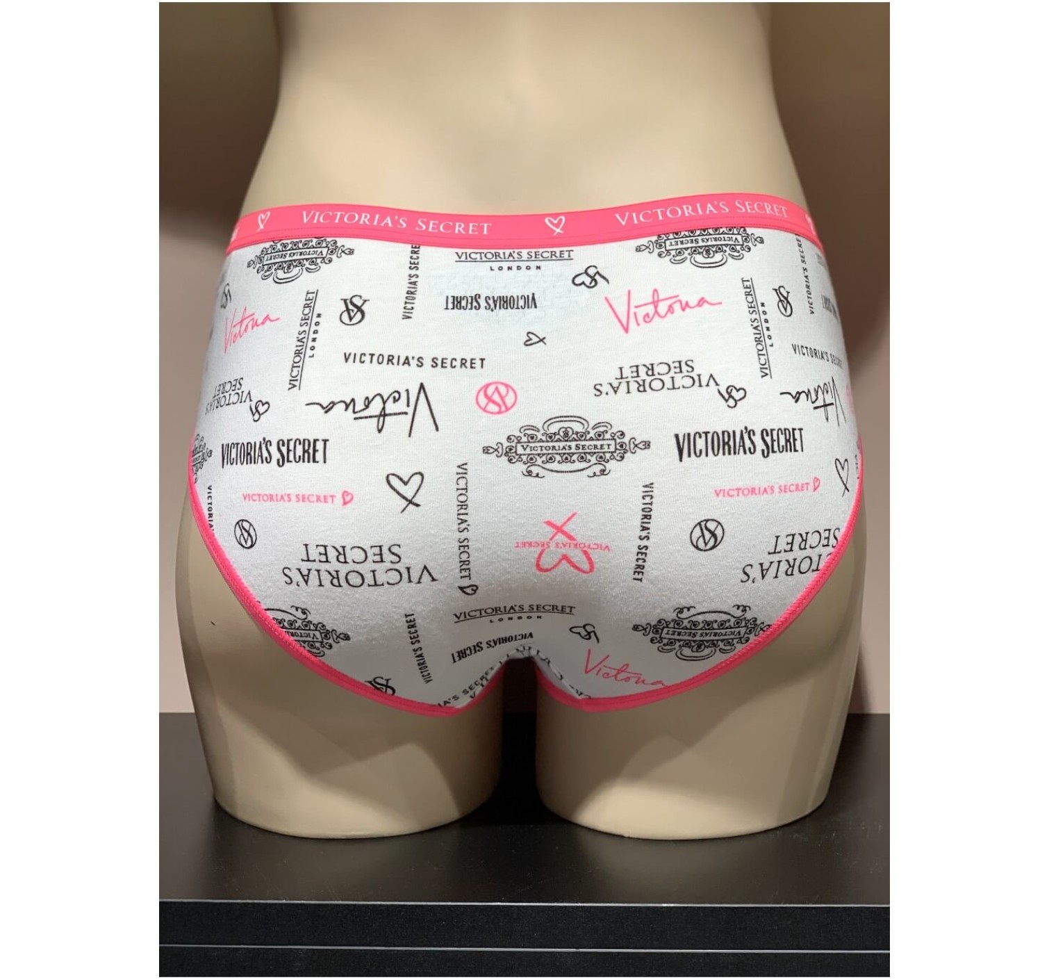 Трусики хипхаггеры Victoria's Secret Logo print Hiphugger panty