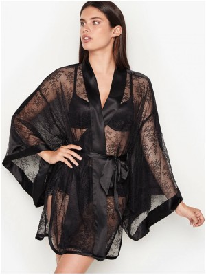 Халат Victoria's Secret Satin Lace Dentelle
