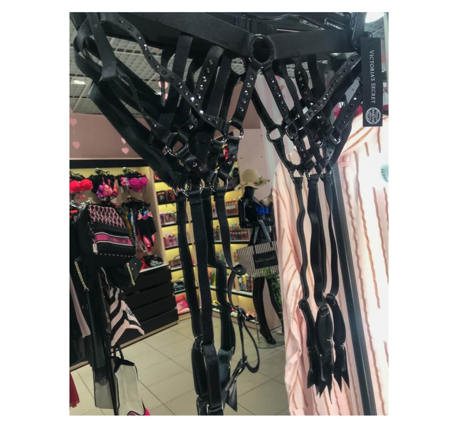 Пояс на талію Victoria's Secret Swarovski crystal embellished naked Garter belt