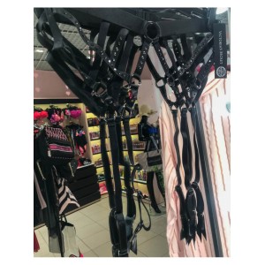 Пояс на талію Victoria's Secret Swarovski crystal embellished naked Garter belt