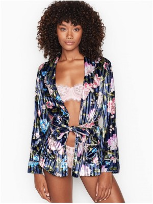 Сатиновая пижама Victoria’s Secret Floral print The Satin Long PJ Set