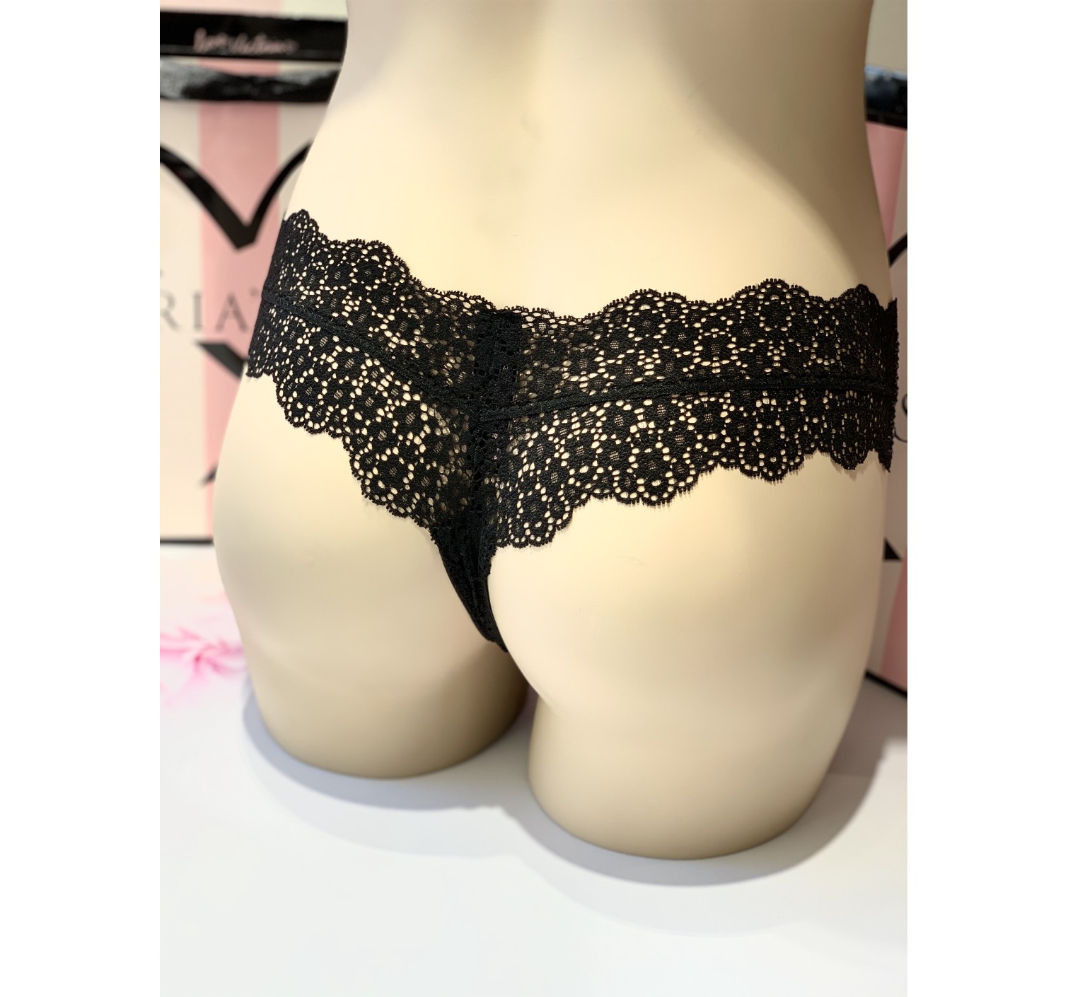 Трусики Victoria’s Secret Very Sexy Crystal Shine Thong panty