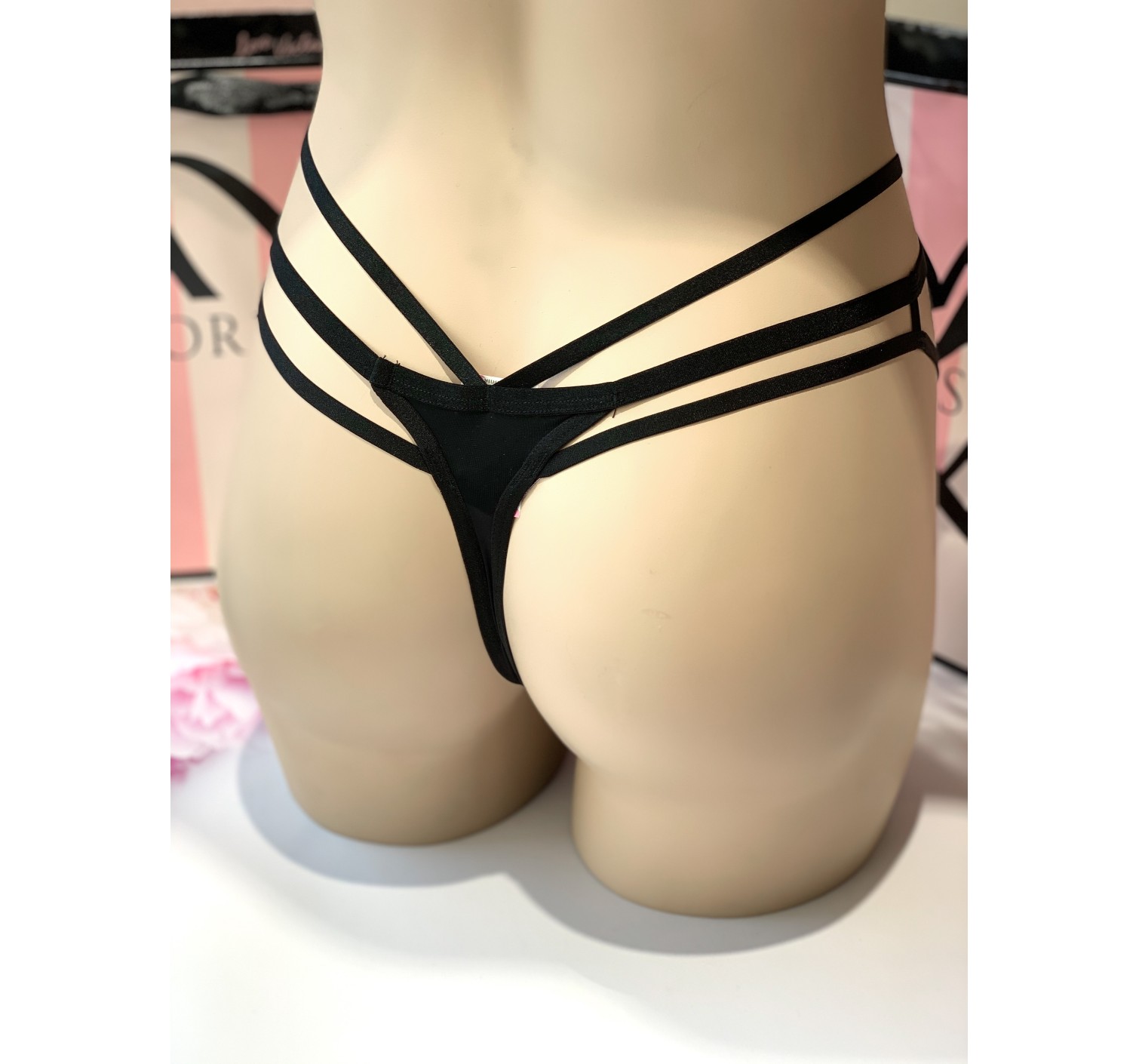 Трусики Victoria’s Secret Very Sexy Stripes Thong panty