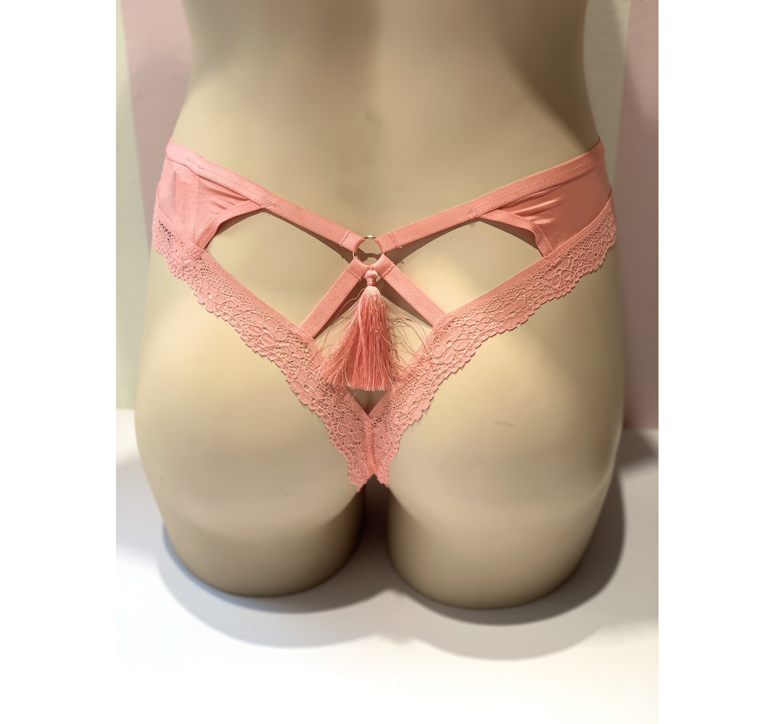 Трусики Victoria’s Secret Very Sexy Coral Thong panty