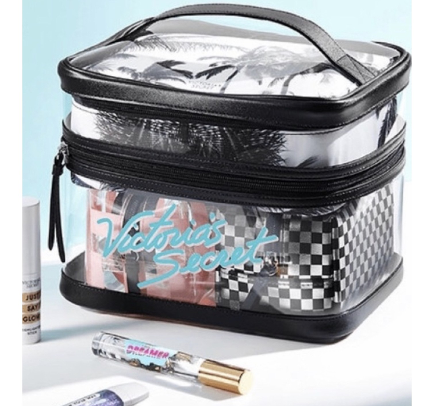 Victoria’s Secret Graphic Tease 4-in-1 Beauty Bag set