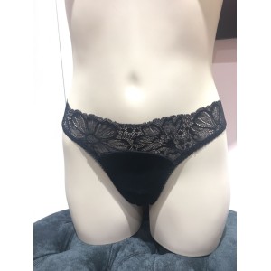 Трусики стринги Victoria’s Secret Black Lace Cotton Thong panty