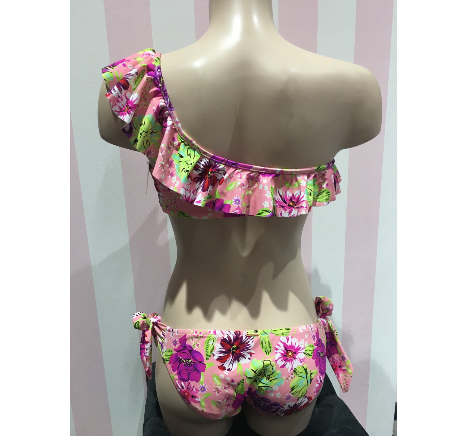 Купальник Victoria's Secret Flower print - Top M/panty L