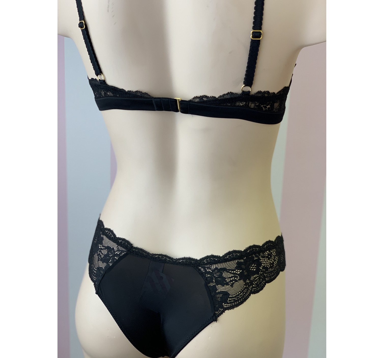 Комплект білизни  Bralette Dream Angels Brazilian panty
