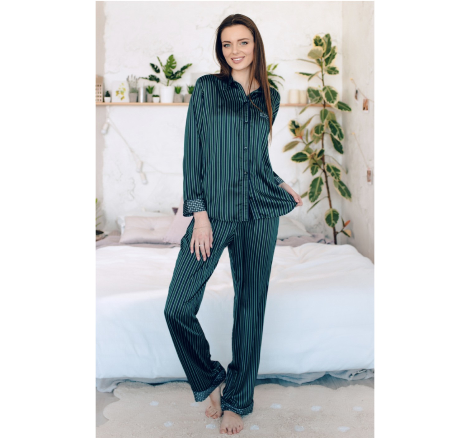 Сатиновая пижама Victoria’s Secret Green Long Satin PJ Set