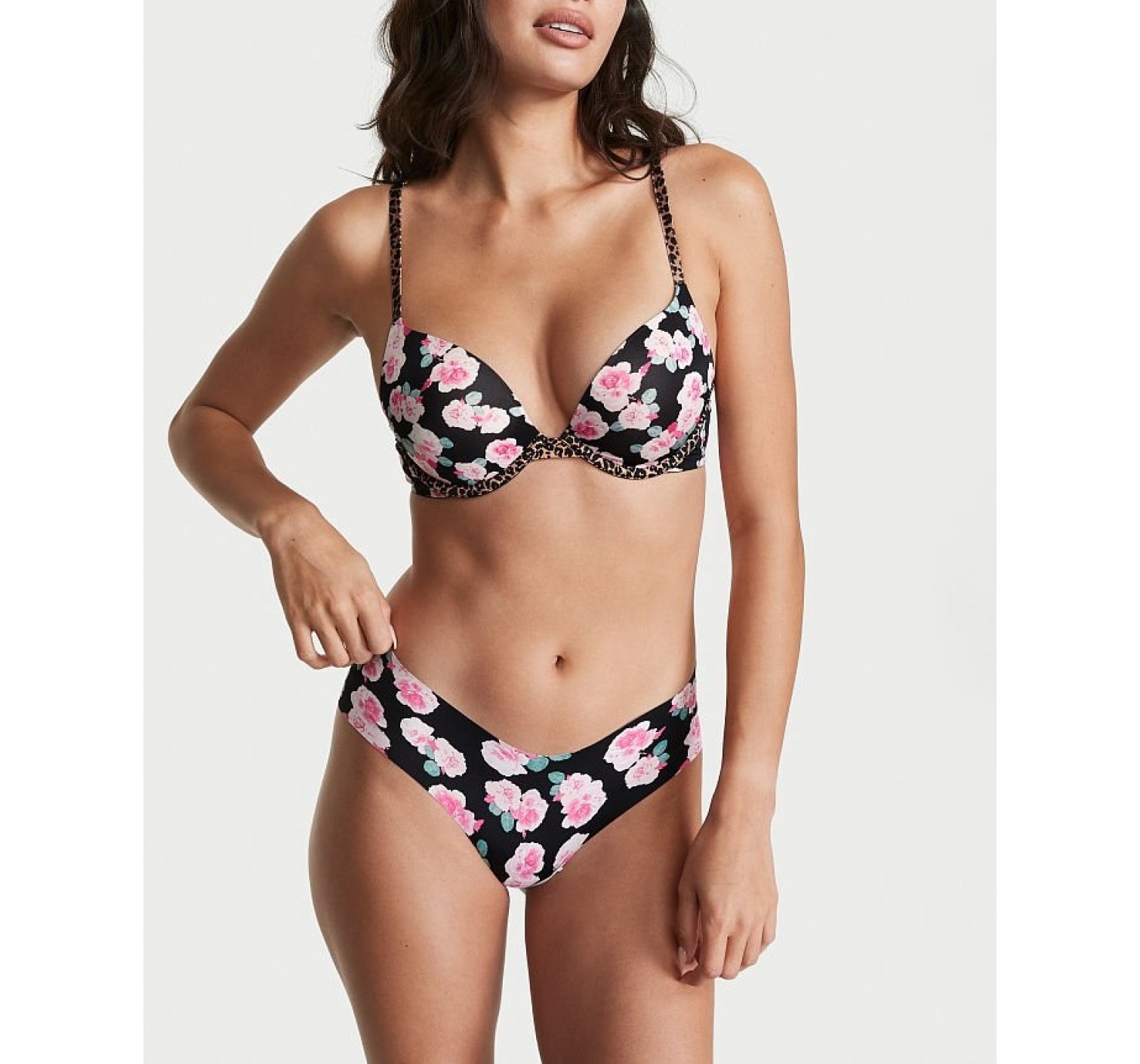 Трусики бесшовные Виктория Сикрет No show Cheeky Panty Roses