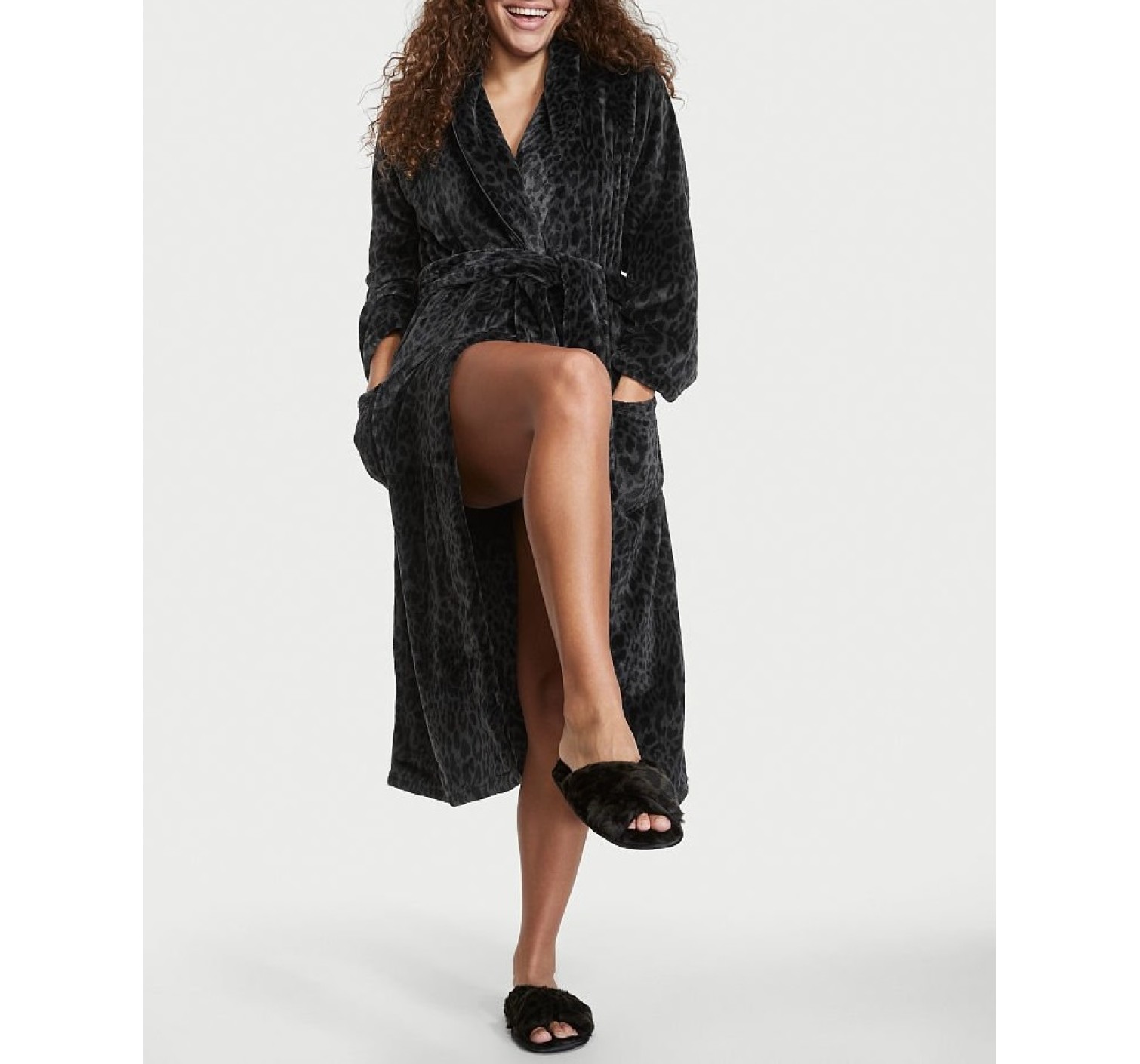 Халат Victoria's Secret Logo Long Cozy Robe Black Leopard